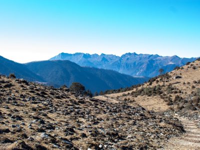 merak sakteng trek